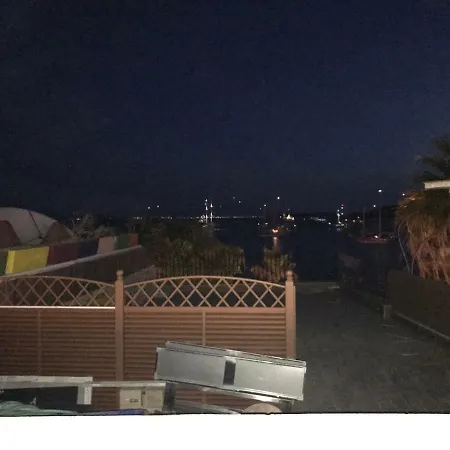 Ugur Aparthotel