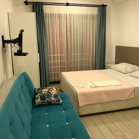 Aparthotel Ugur *